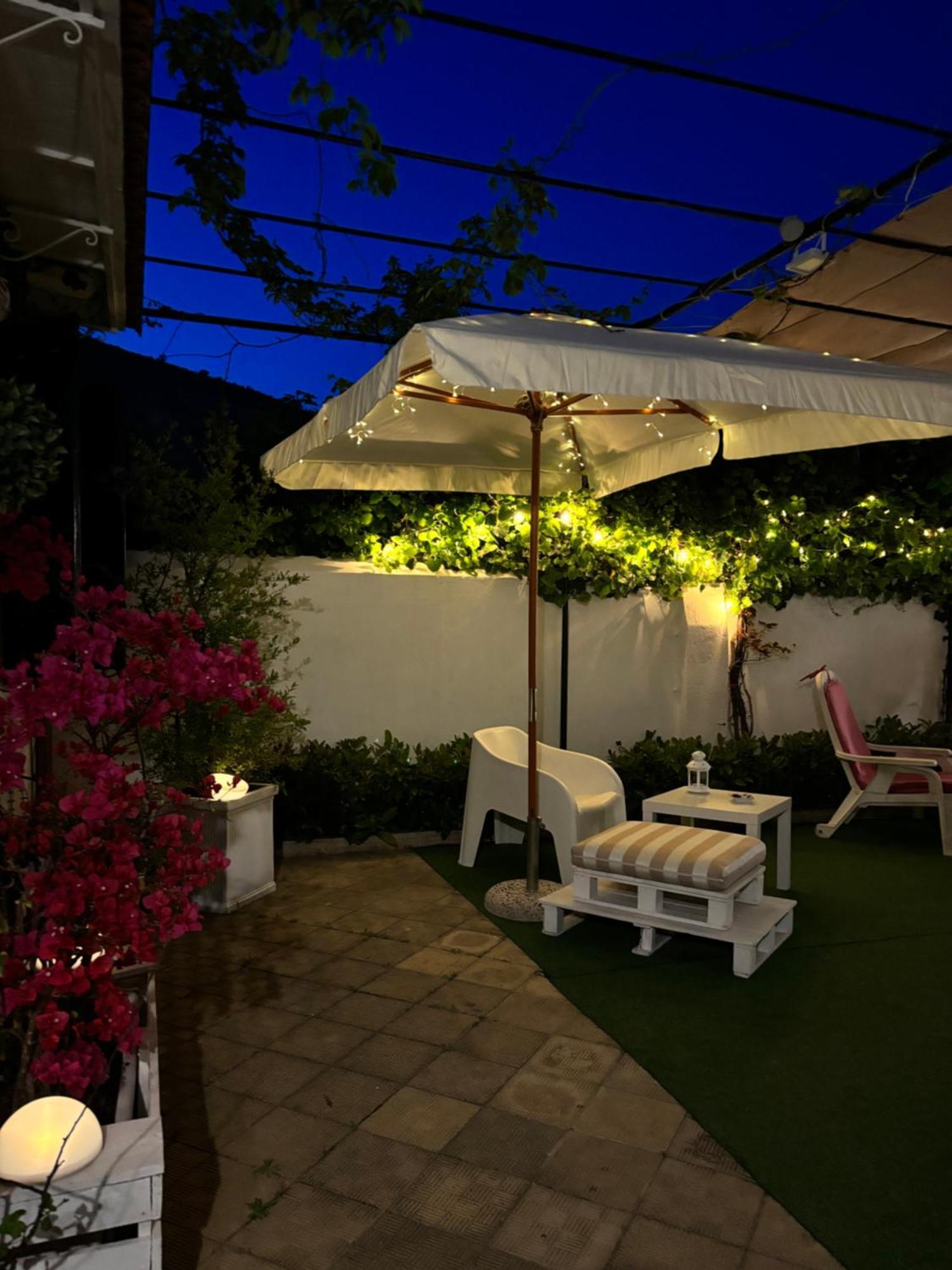 Alemar Bed & Breakfast Mondello Bagian luar foto