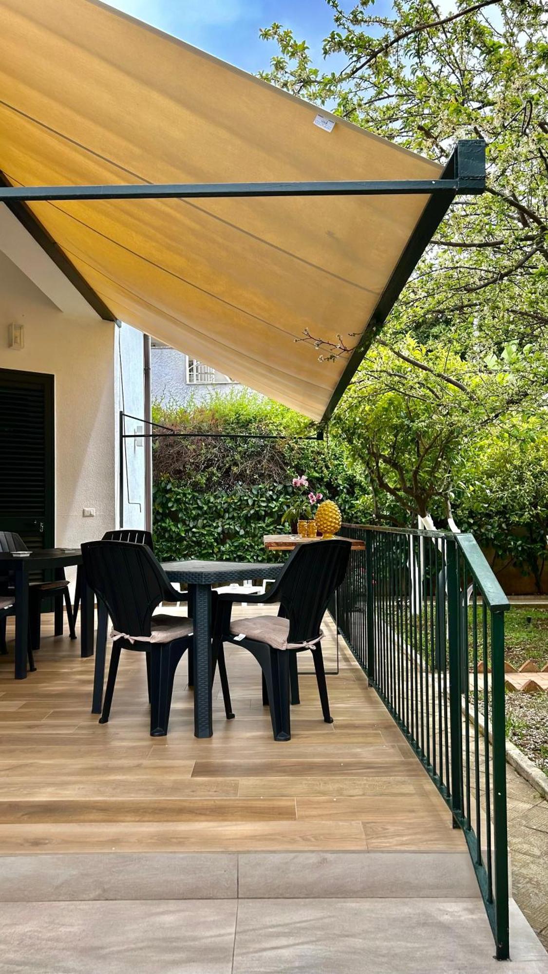 Alemar Bed & Breakfast Mondello Bagian luar foto